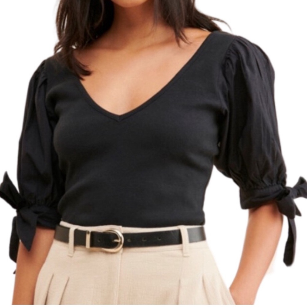 Anthropology Maeve black V neck puff tie sleeve; size XS